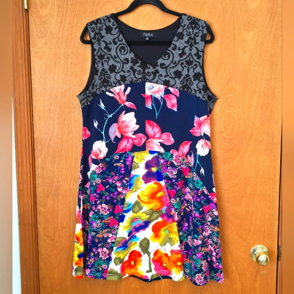 Papillon Floral Sleeveless Dress